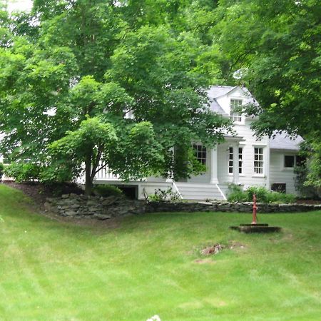 Private Setting On Country Farm Near Rhinebeck Bed & Breakfast Clinton Corners Bagian luar foto