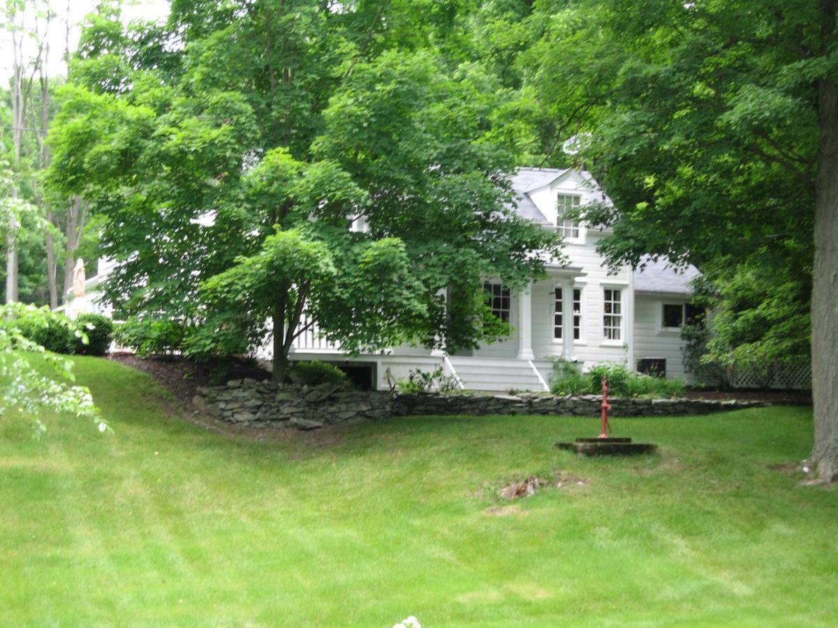 Private Setting On Country Farm Near Rhinebeck Bed & Breakfast Clinton Corners Bagian luar foto