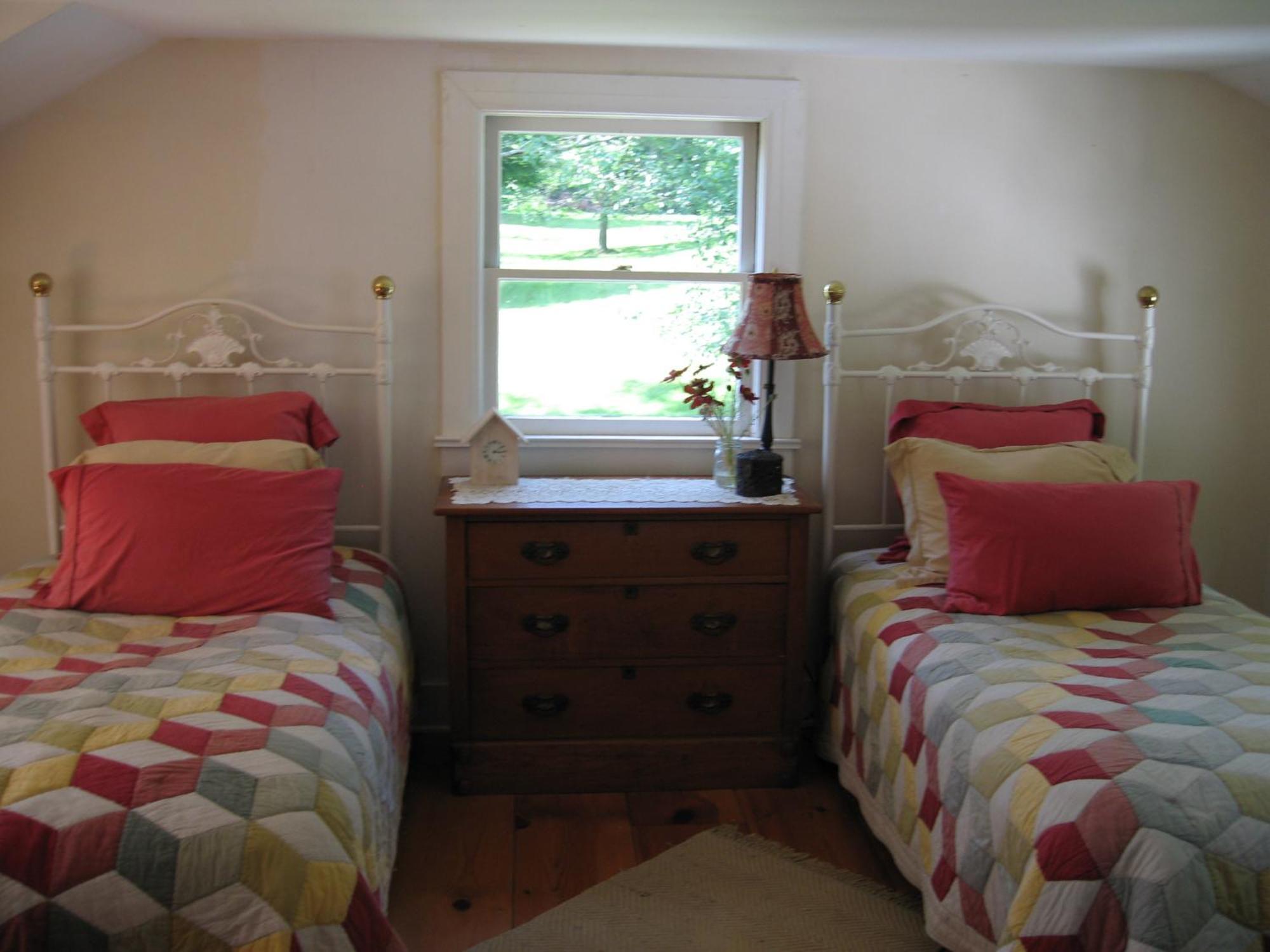 Private Setting On Country Farm Near Rhinebeck Bed & Breakfast Clinton Corners Bagian luar foto